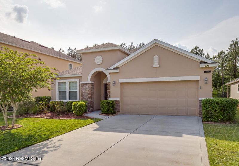 145 Tollerton Ave, St Johns, FL 32259