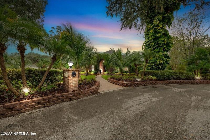 1450 Otoes Pl, St Johns, FL 32259
