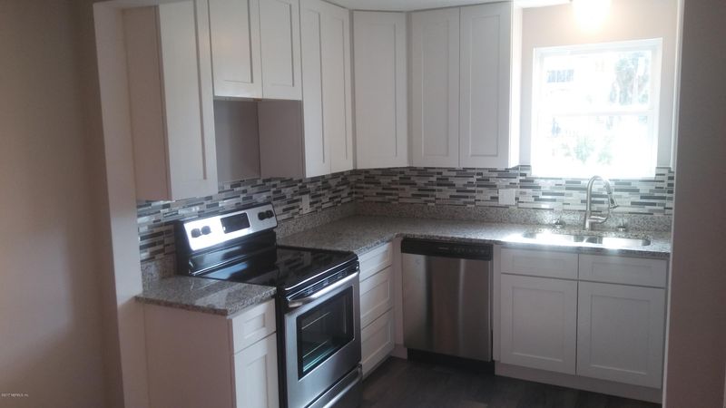 1451 Ferris St, Jacksonville, FL 32233