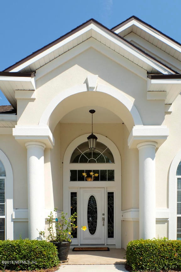 1452 Course View Dr, Orange Park, FL 32003