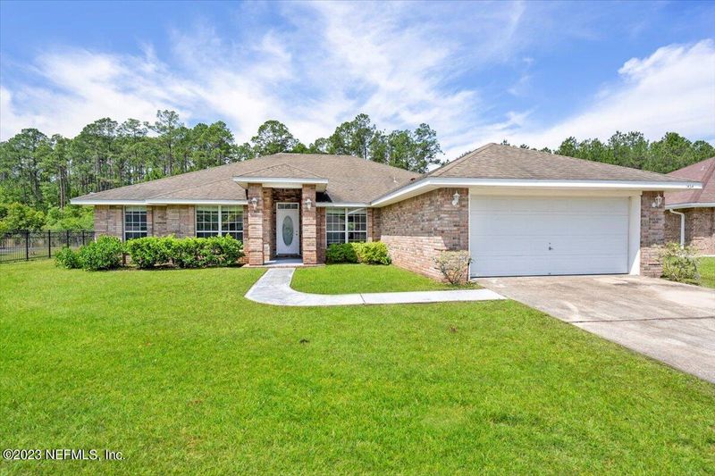 1454 Guardian Dr, Jacksonville, FL 32221