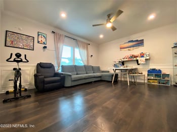 1457 Tripper Dr, Jacksonville, FL 32211