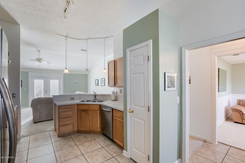 14586 Berringer Ln, Jacksonville, FL 32258