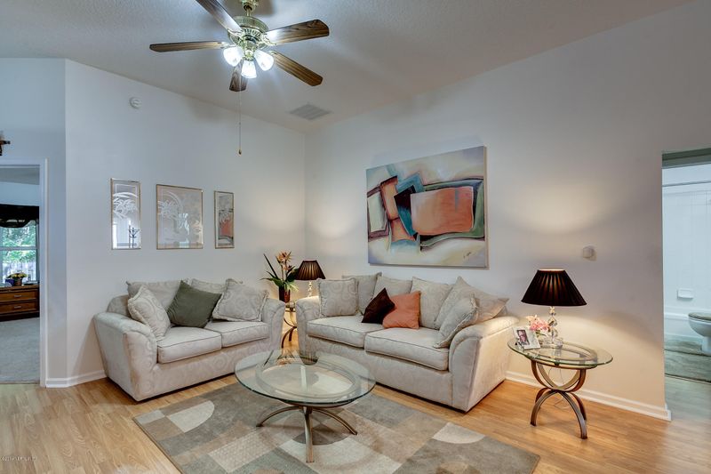 1459 Greenway Pl, Fleming Island, FL 32003
