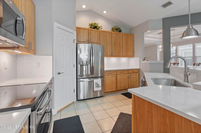 146 Sunset Cir S, St Augustine, FL 32080
