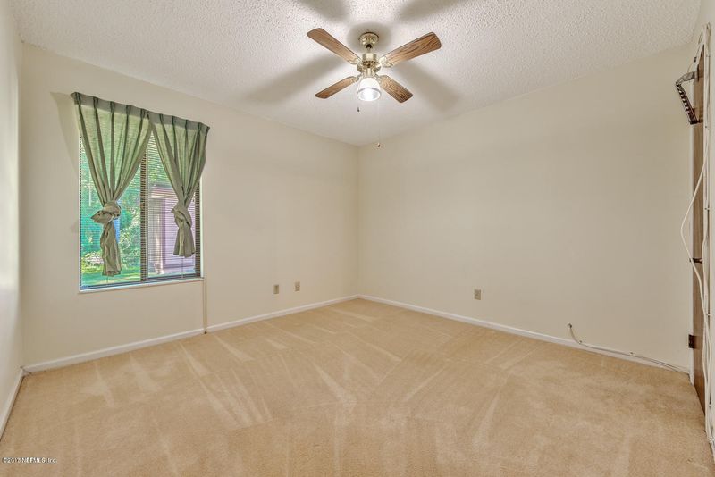 1460 Rivergate Dr, Jacksonville, FL 32223