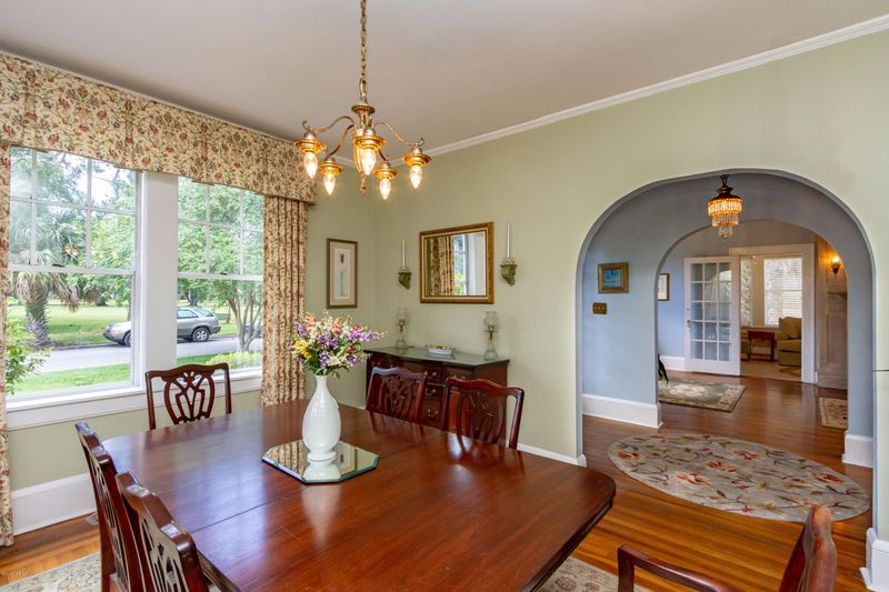 1464 Edgewood Cir, Jacksonville, FL 32205