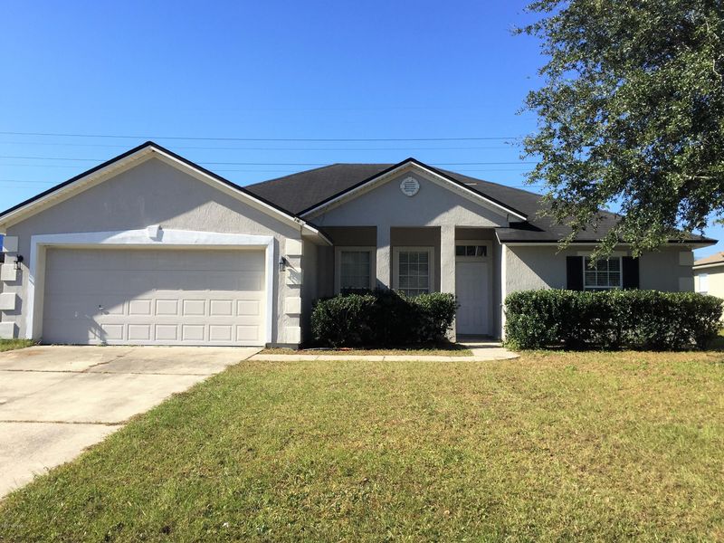 1466 W Summit Oaks Dr, Jacksonville, FL 32221