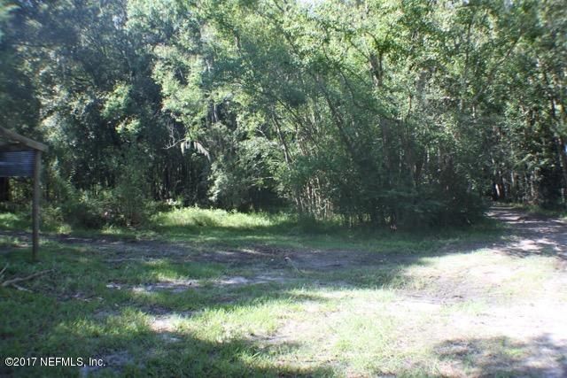 1469 NW 251st St, Lawtey, FL 32058