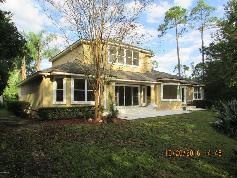 147 Barony Dr, Jacksonville, FL 32225