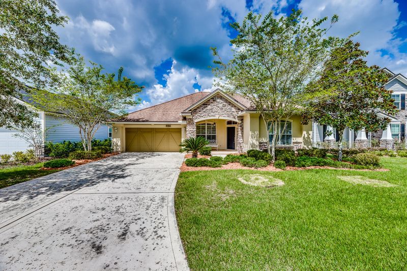 1472 Shadow Creek Dr, Orange Park, FL 32065