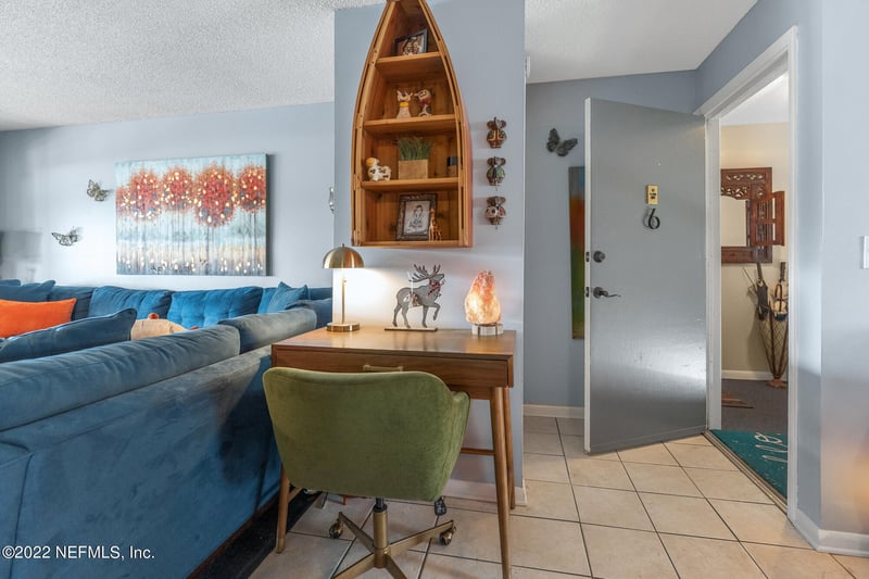 14750 Beach Blvd #6, Jacksonville, FL 32250