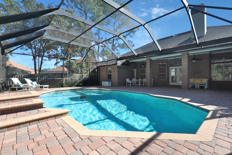 148 Strawberry Ln, St Johns, FL 32259