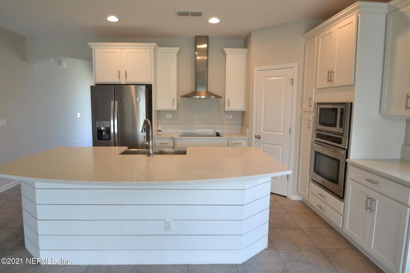 1481 Autumn Pines Dr, Orange Park, FL 32065