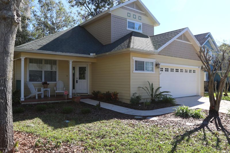 1487 Laurel Way, Atlantic Beach, FL 32233