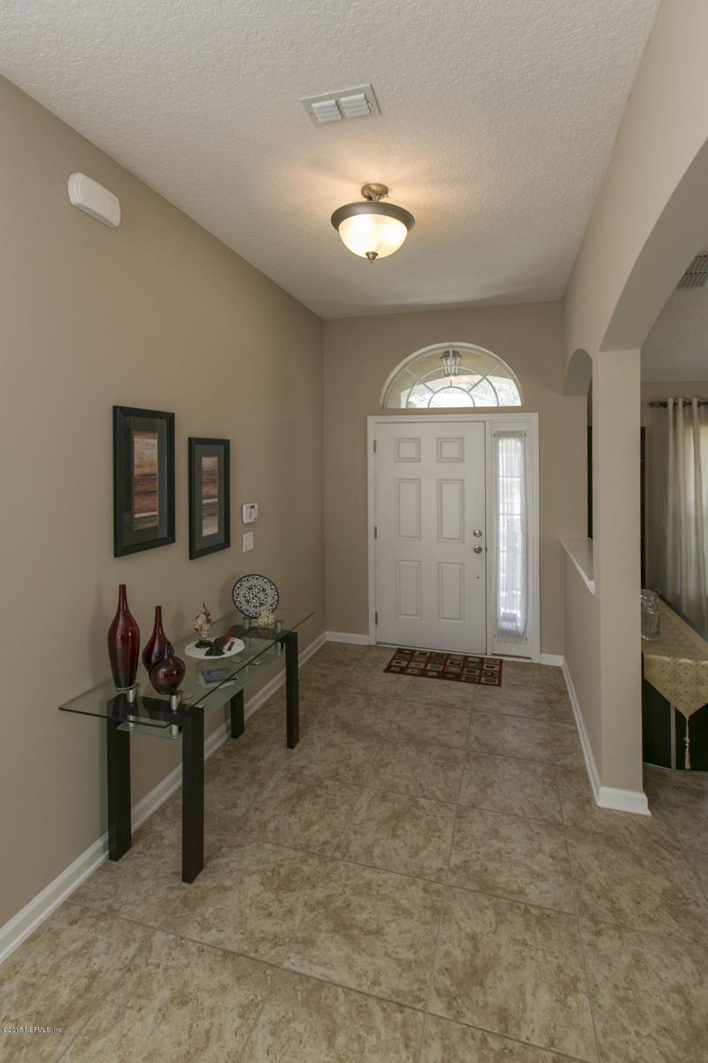 149 Candlebark Dr, Jacksonville, FL 32225