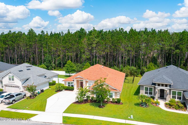 149 Flora Lake Cir, St Augustine, FL 32095