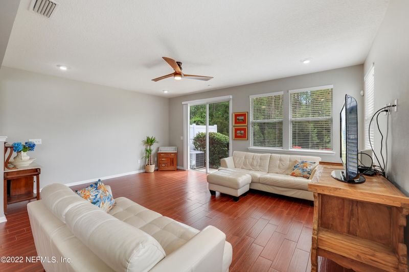 14901 Bartram Village Ln, Jacksonville, FL 32258