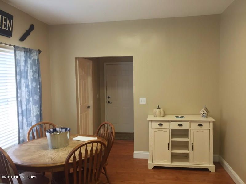 1495 Lee Rd, St Johns, FL 32259