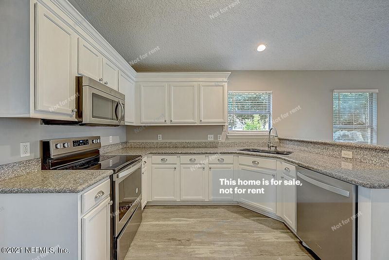 1496 Laurel Oak Dr, Fleming Island, FL 32003