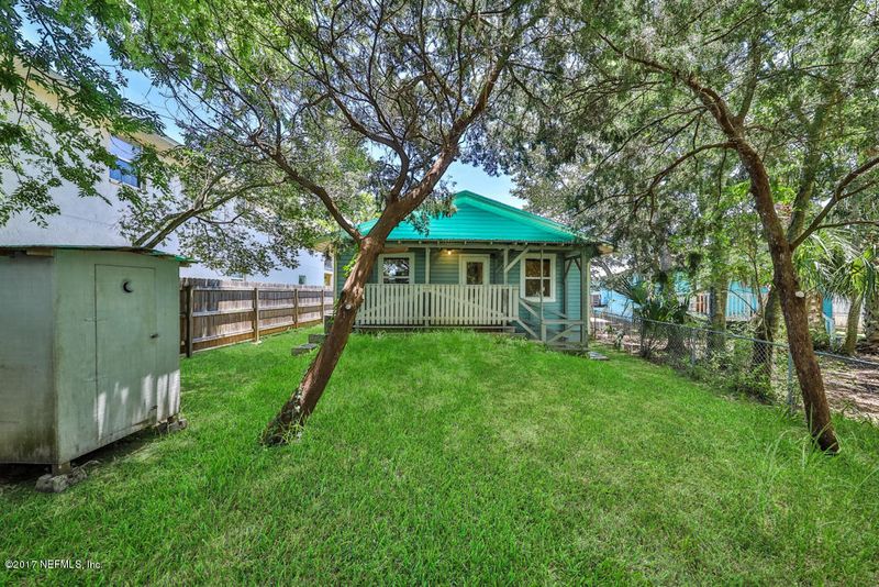 15 Comares Ave S, St Augustine, FL 32080