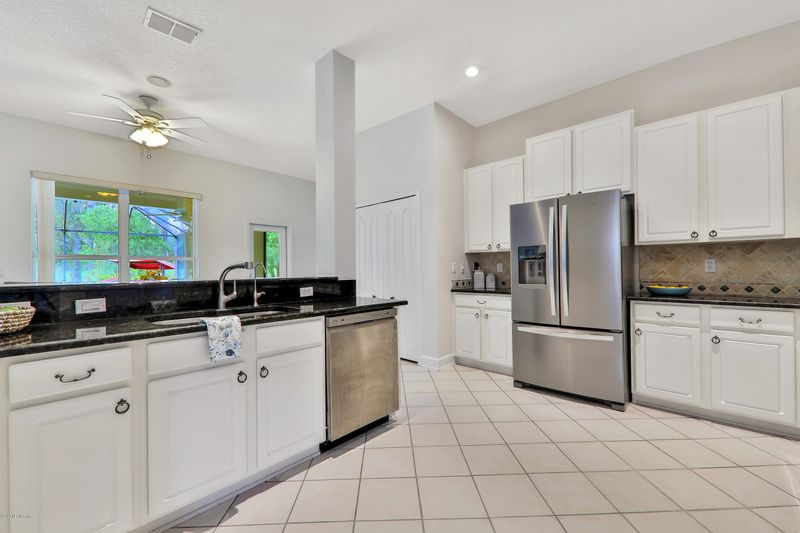 1500 Barrington Cir, St Augustine, FL 32092
