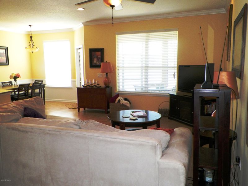 1500 Calming Water 2004 Dr, Fleming Island, FL 32003