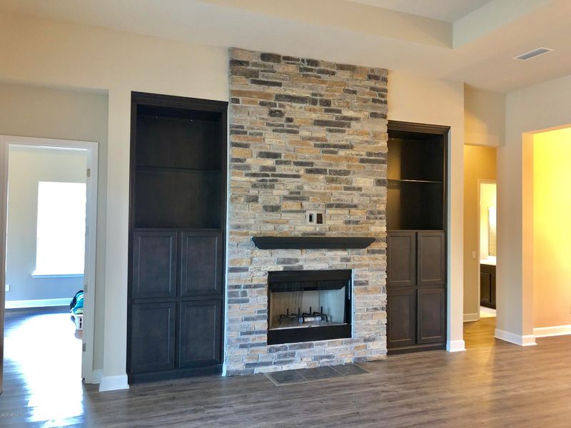 1503 Lee Rd, St Johns, FL 32259