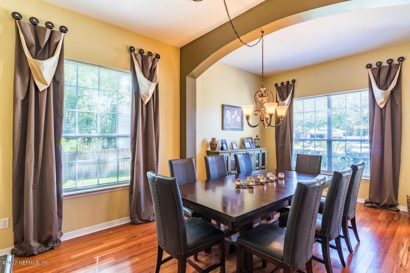 1504 Alton Ct, Jacksonville, FL 32259