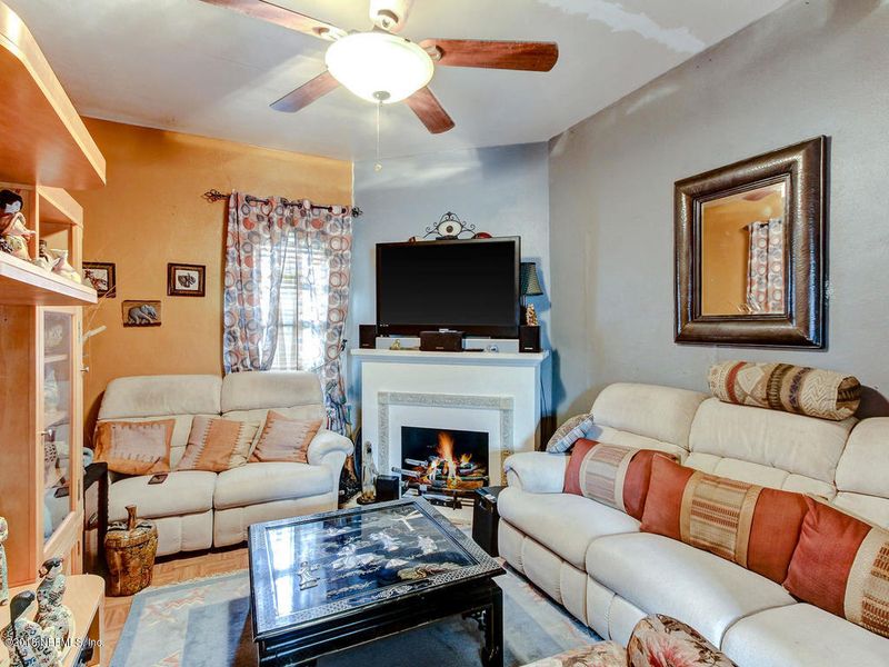 1505 W 14th St, Jacksonville, FL 32209