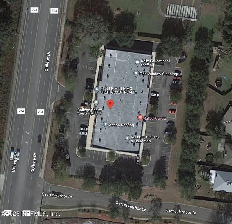 151 College Dr #16, Orange Park, FL 32065