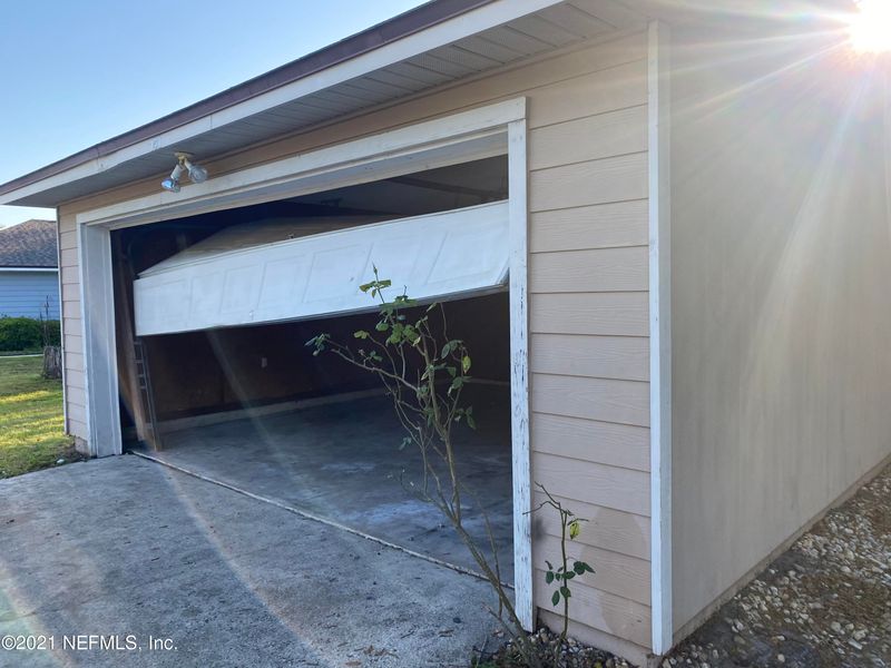 151 Mayall Dr, Jacksonville, FL 32220