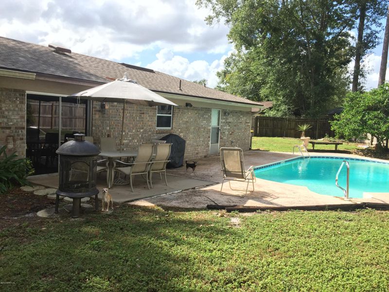 1510 Brittany Ct, Jacksonville, FL 32221