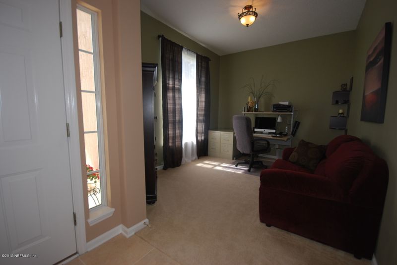 1512 Marcy Dr, St Johns, FL 32259