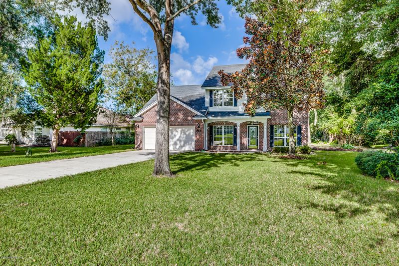 15145 Reef Dr N, Jacksonville, FL 32226
