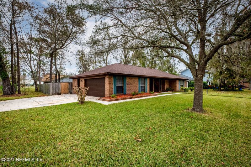 1515 Gladiolus Ave, Orange Park, FL 32073