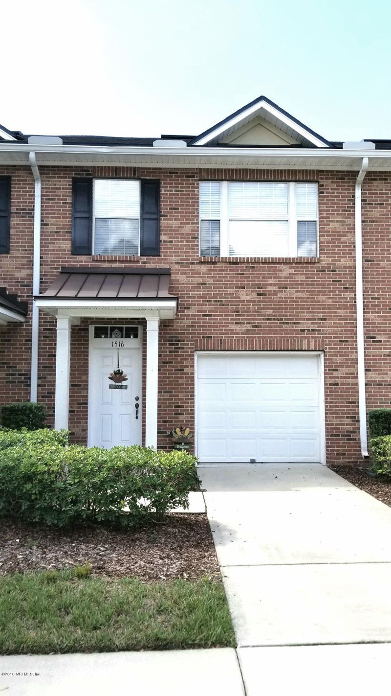 1516 Landau Rd, Jacksonville, FL 32225