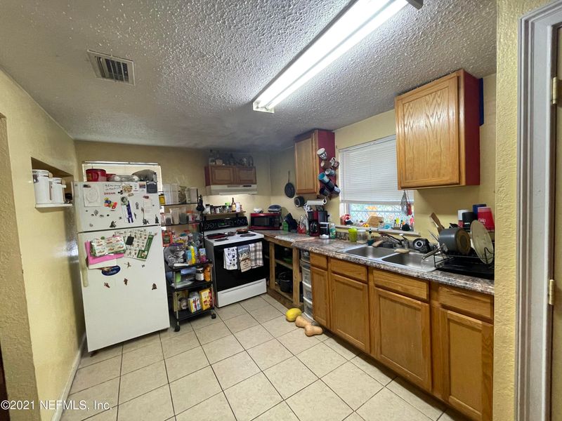 1516 W 9th St, Jacksonville, FL 32209