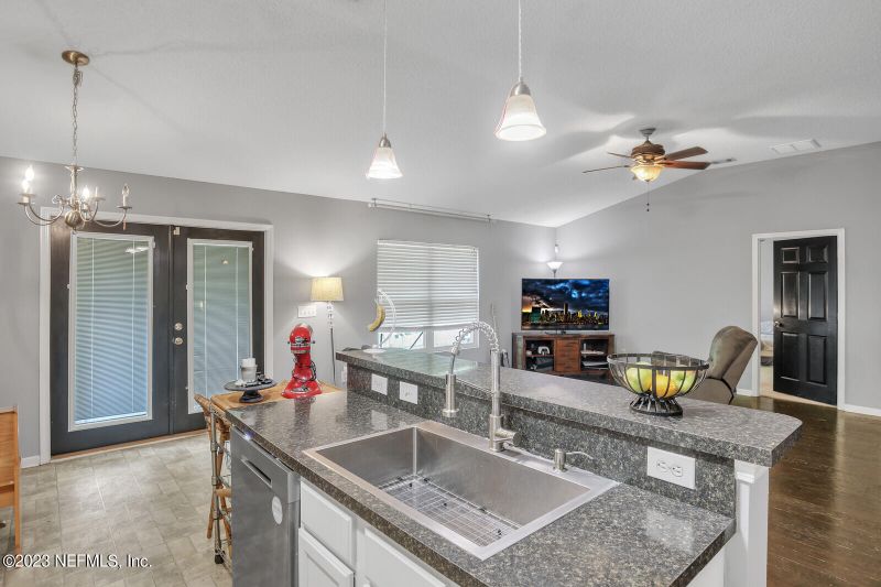 15180 Bareback Dr, Jacksonville, FL 32234
