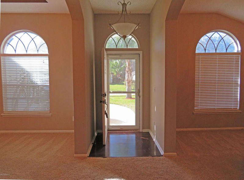 152 Greenfield Dr, St Johns, FL 32259