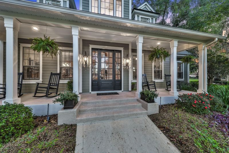 152 Holly Berry Ln, St Johns, FL 32259