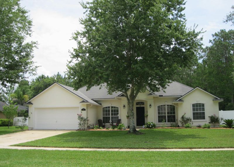 152 Ivy Lakes Dr, St Johns, FL 32259