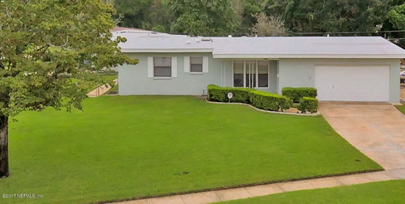 1521 Starwan Rd E, Jacksonville, FL 32211