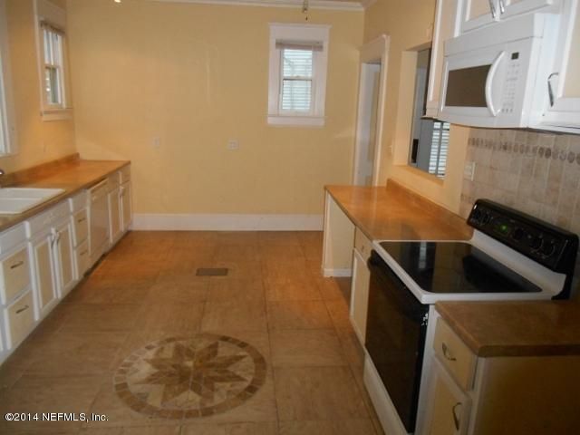 1525 Perry St, Jacksonville, FL 32206