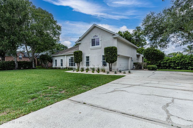 1527 Silver Bell Ln, Fleming Island, FL 32003