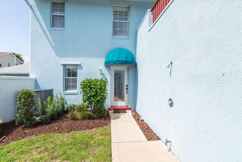 1528 S 1st St, Jacksonville Beach, FL 32250