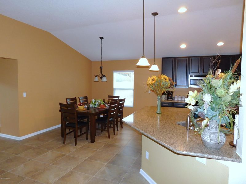 153 River Dee Dr, St Johns, FL 32259