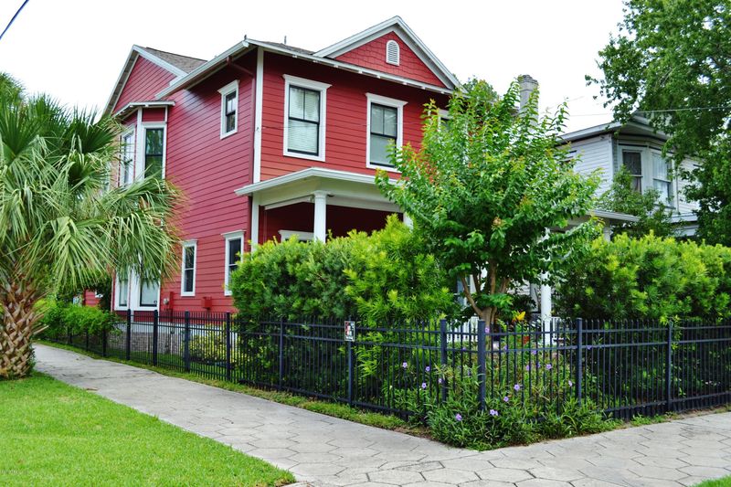 153 W 7th St, Jacksonville, FL 32206