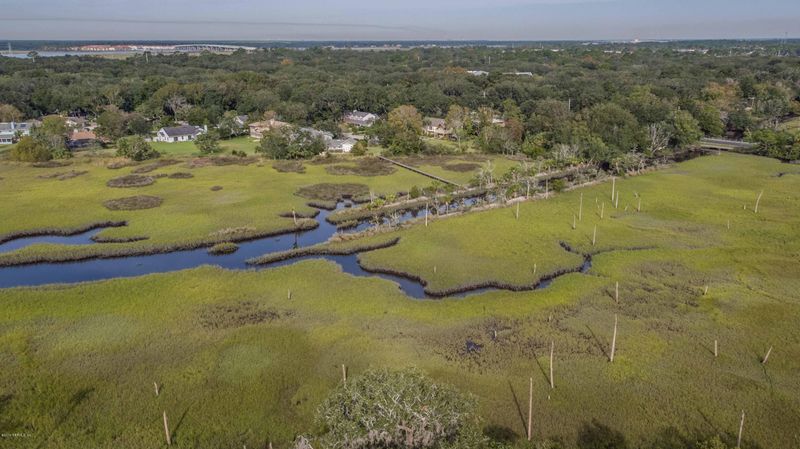 1530 Emma Ln, Neptune Beach, FL 32266
