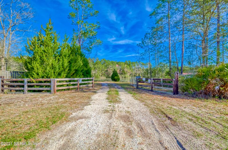 153897 County Road 108, Yulee, FL 32097